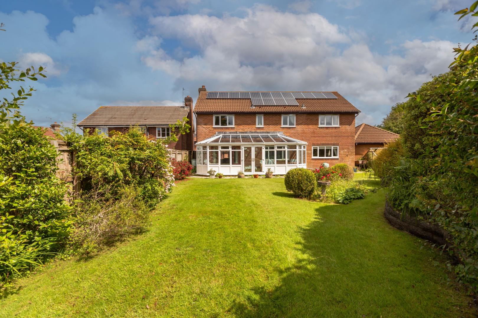 Ffordd Draenen Ddu, West Cross, Newton, Swansea, SA3 5RP